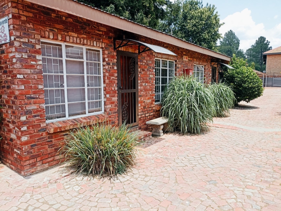 1 Bedroom Property for Sale in Bult South North West